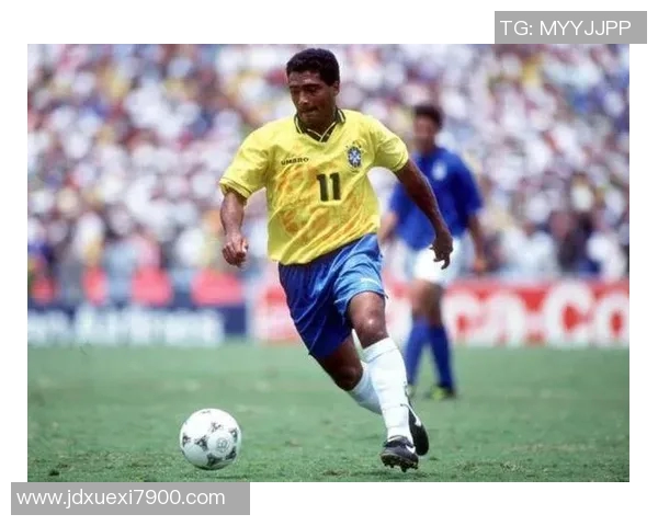 纵观绿茵场足坛历史上那些令人难忘的传奇中锋球星人物